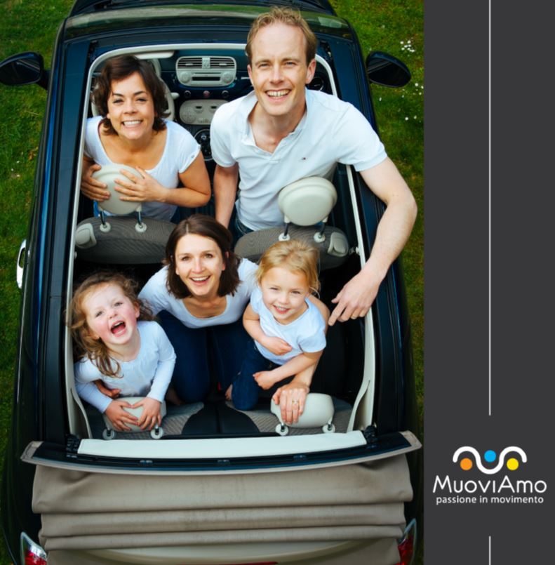 Viaggi in auto, consigli e nuove normative sui bambini